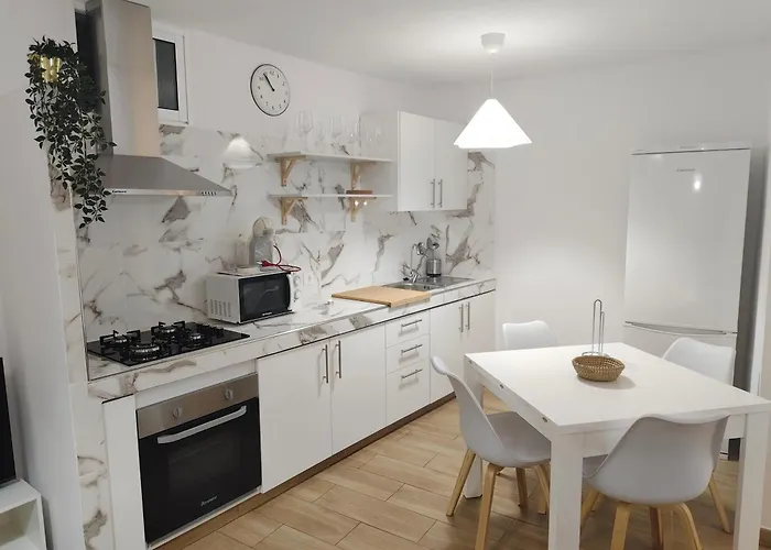 Piedras Del Teide Guía de Isora